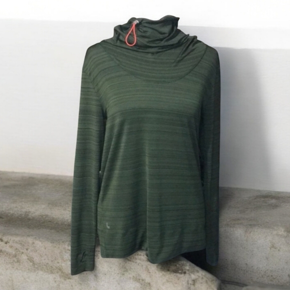 LOLË Pull Over Cowl Neck Active Wear Long Sleeve Top w/ Thumb Holes Sz M - Picture 1 of 8